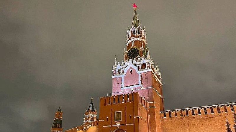 Степашин объяснил, почему до сих пор остался целым центр Киева