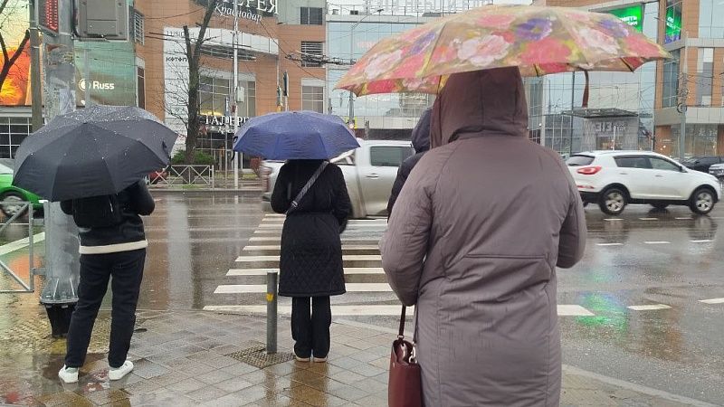 Дожди с сильным ветром ожидаются 9 мая на Кубани