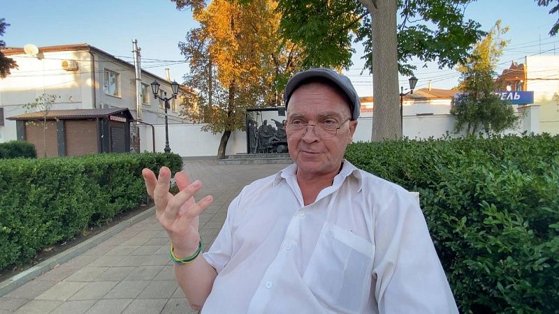 Уличный художник рассказал, где и как 25 лет назад «отрывалась» молодежь Краснодара