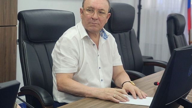 После фото дочери из США высказался и пригрозил «пятой колонне» мэр Иркутска