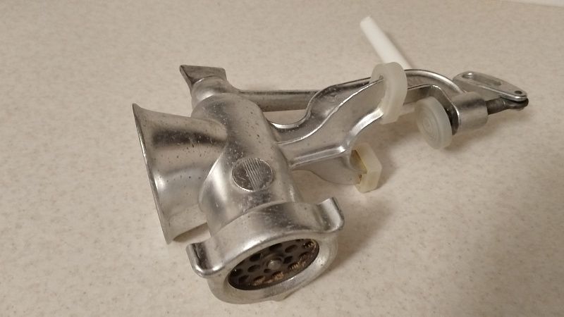 При задержании белорусские силовики подарили мясорубку комику Останину из Ейска 