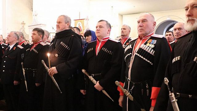 Казаки Кубани поддержали Президента России и армию страны