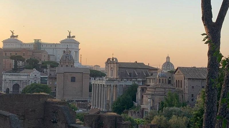 Уникальную эллинистическую гробницу IV века до н. э. нашли в Италии