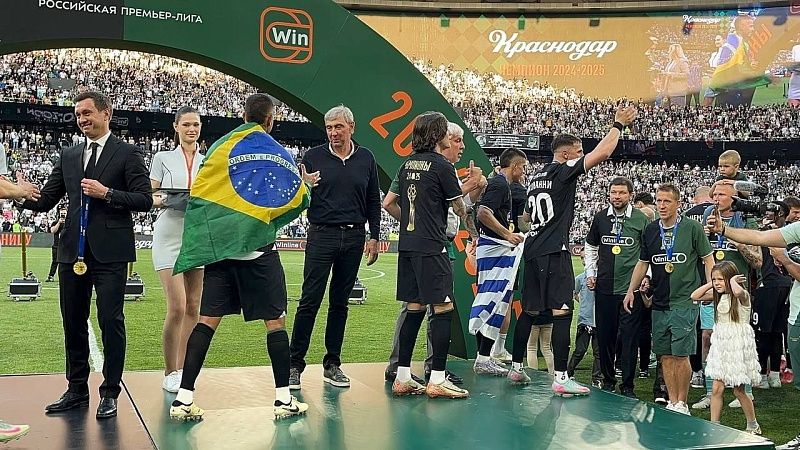 В базу «Миротворец»* попали 11 футболистов, тренер и руководство «Краснодара»