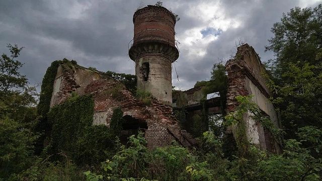 Водонапорная башня обрушилась в Палехе Ивановской области 