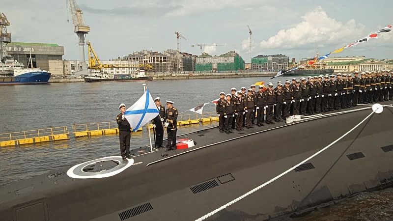 Губернатор Кубани поздравил служащих ВМФ России с их профессиональным праздником