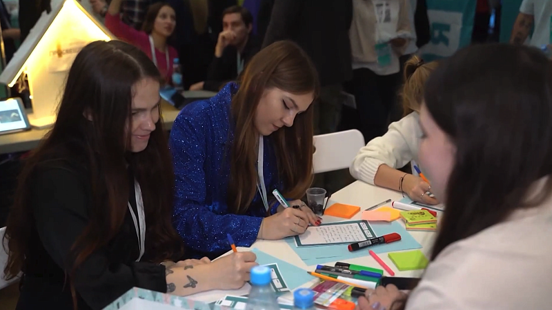 В Москве завершился четвертый сезон программы молодёжного предпринимательства «Я в деле» 