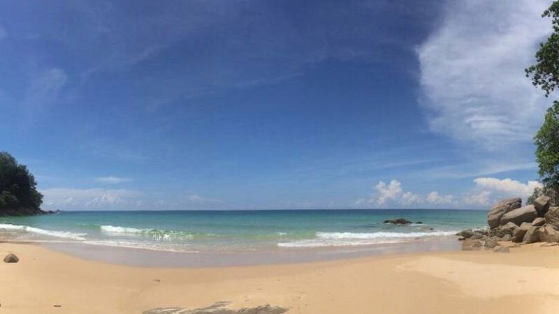 Одинокого туриста из Китая ограбили трансгендеры* в Китае