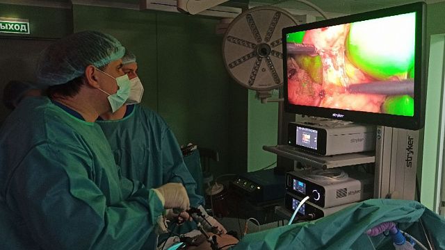 Краснодарские врачи провели первую на юге России операцию с применением инфракрасного излучения