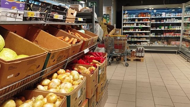 Творог, консервы, сливочное масло и яблоки подорожали за неделю в Краснодаре