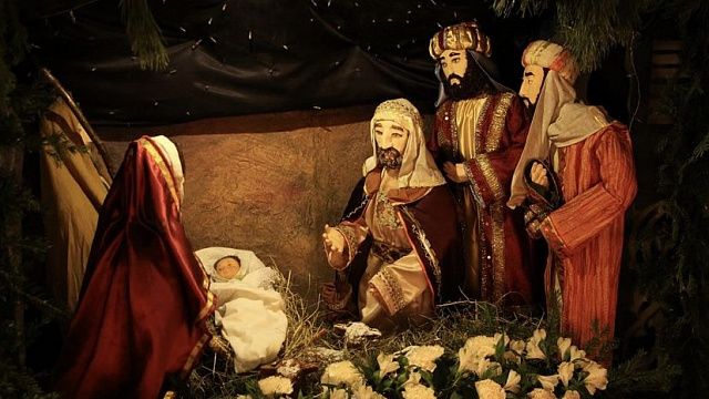 Евгений Наумов пожелал краснодарцам отпраздновать Рождество в кругу близких