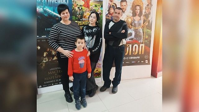 Семья Макаренко присоединилась к проекту «Всей семьей»