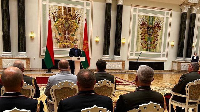 Александр Лукашенко выступил с заявлениями о ситуации 24 июня в России. Фото: t.me/pul_1
