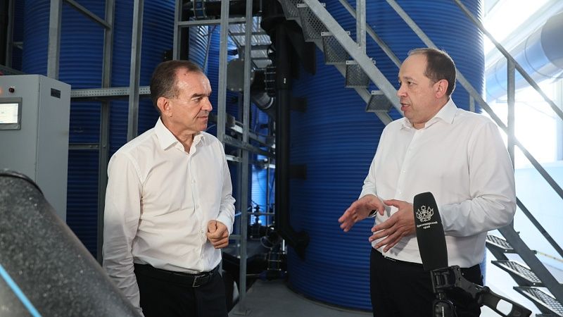 Кондратьев проверил темпы обновления водозабора в станице Ленинградской 