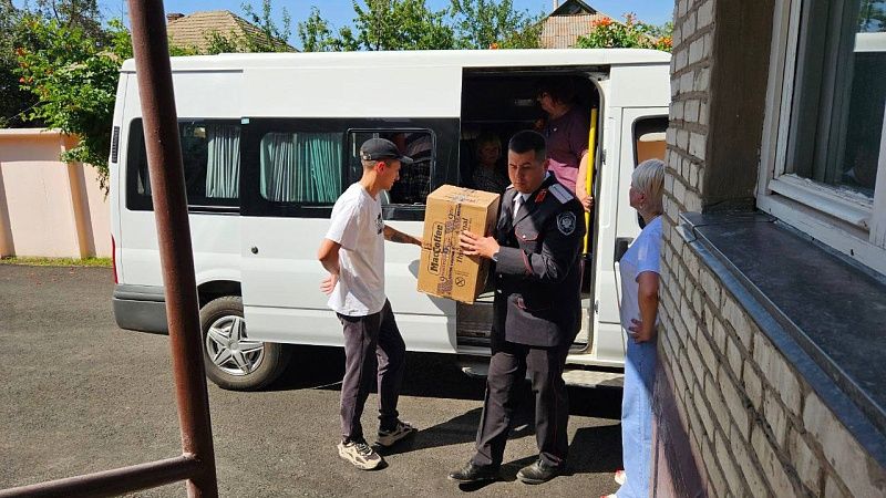 Около 100 тонн гуманитарной помощи собрали казаки Кубани для нужд бойцов СВО 