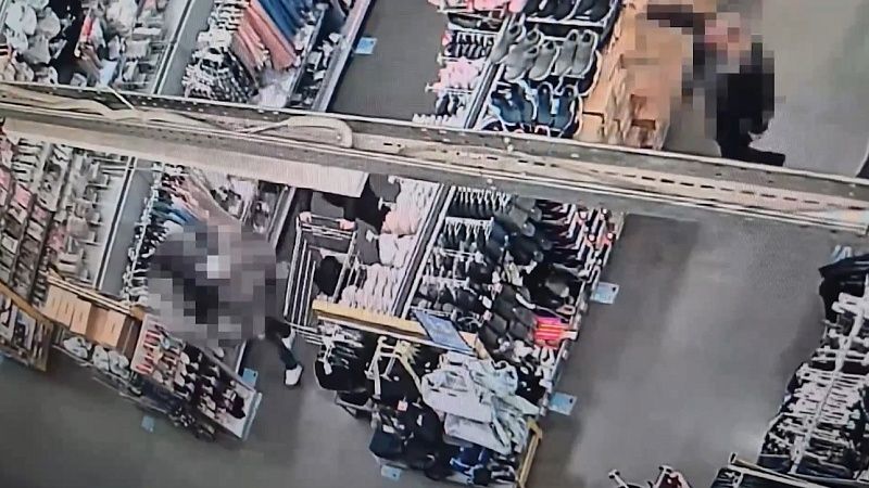 Криминальных приезжих задержали после кражи в гипермаркете в Краснодаре
