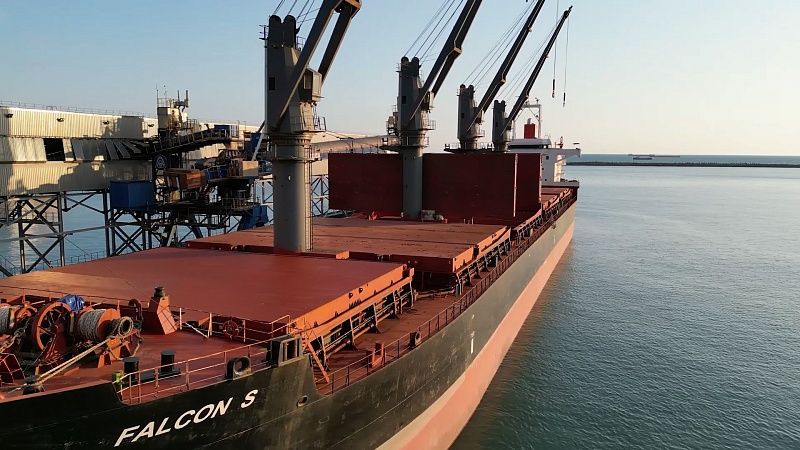 Новый терминал для перевалки нефтепродуктов заработал в порту Темрюка