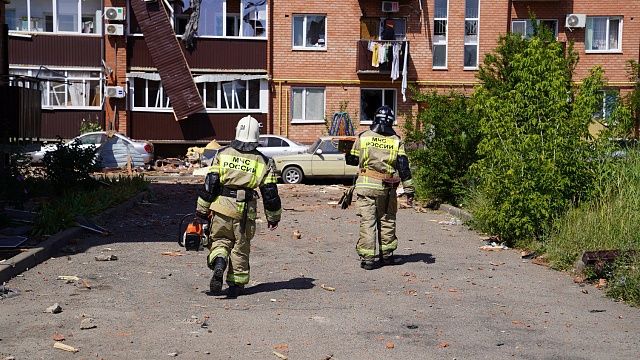 За помощью медиков обратились 11 жителей Приморско-Ахтарска после атаки БПЛА. Фото: t.me/max_bondofficial