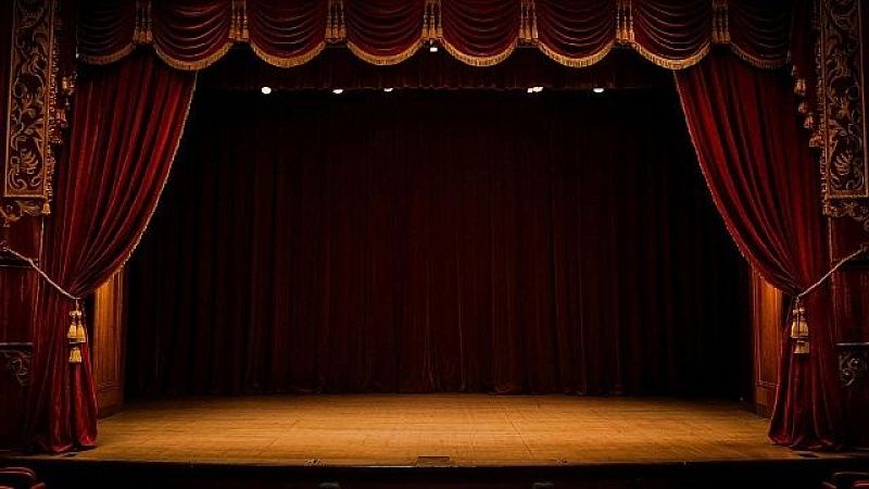 Артист Жигунов из-за трагедии в семье отменил премьеру фильма в Севастополе 