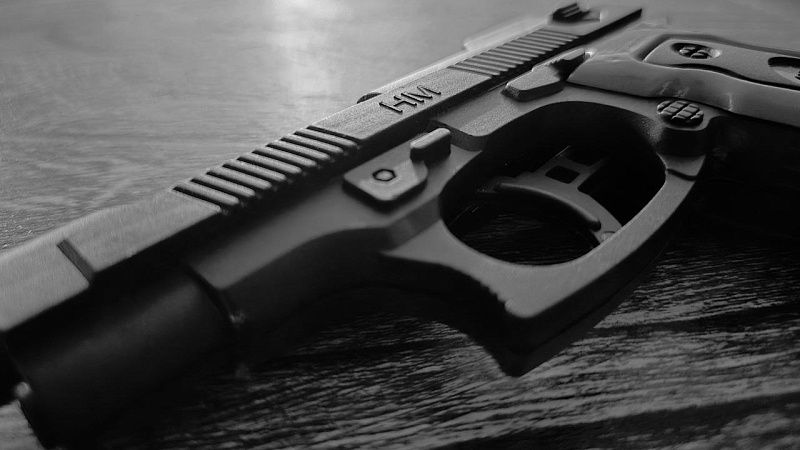 После шести выстрелов в грудь выжил и сбежал житель Южно-Сахалинска