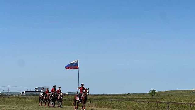 Конная казачья кавалерия впервые стала участницей военного парада в Чите