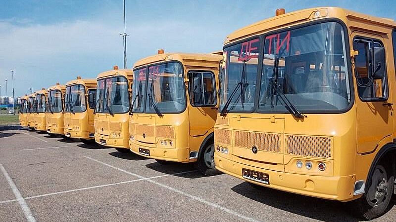 Вениамин Кондратьев: Краснодарский край получит 80 машин скорой помощи и школьных автобусов
