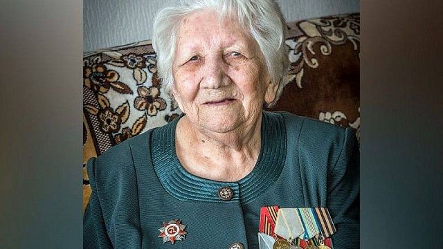 Ольга Трофимовна Рыбкина отмечает 100-летие. Фото: пресс-служба администрации Краснодара