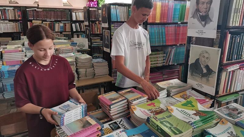 Свыше 11 тысяч подростков трудоустроили за первый месяц летних каникул на Кубани