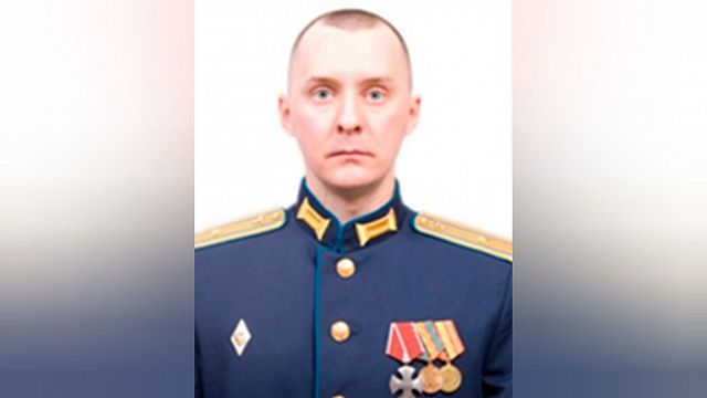 Майор медицинской службы Владимир Беседин был серьезно ранен, но эвакуировал раненых российских военных