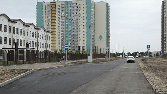В Краснодаре ремонтируют дорогу, по которой поедет новый автобус № 19. Фото: Станислав Телеховец