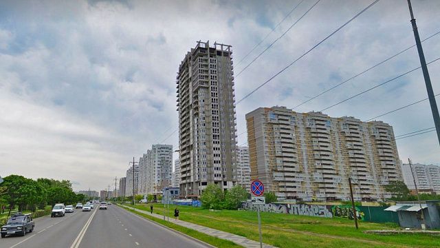 В Краснодаре планируют достроить еще один проблемный ЖК. Фото: yandex.ru (2021 год)