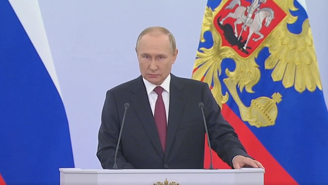 Владимир Путин на церемонии 30 сентября в Кремле. Фото: РИА Новости