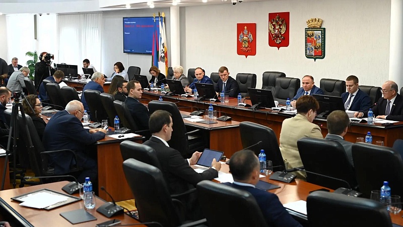 Выплату в 1 млн рублей при заключении контракта продлили в Краснодаре