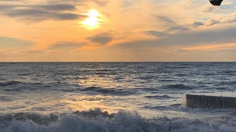 После 17 тысяч разных проб признаны безопасными пляжи от Новороссийска до Сочи