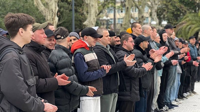 Первую группу призывников из Сочи отправили на службу в армию 