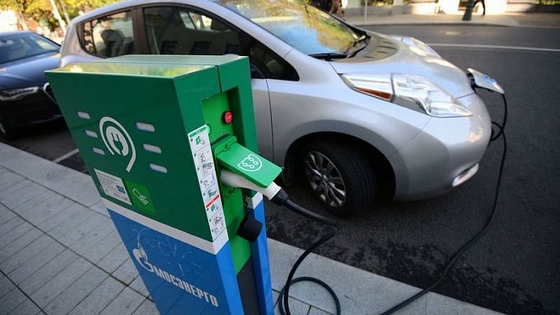 Энергосбытовая компания проинвестирует строительство электрозарядок для авто в городах Кубани 