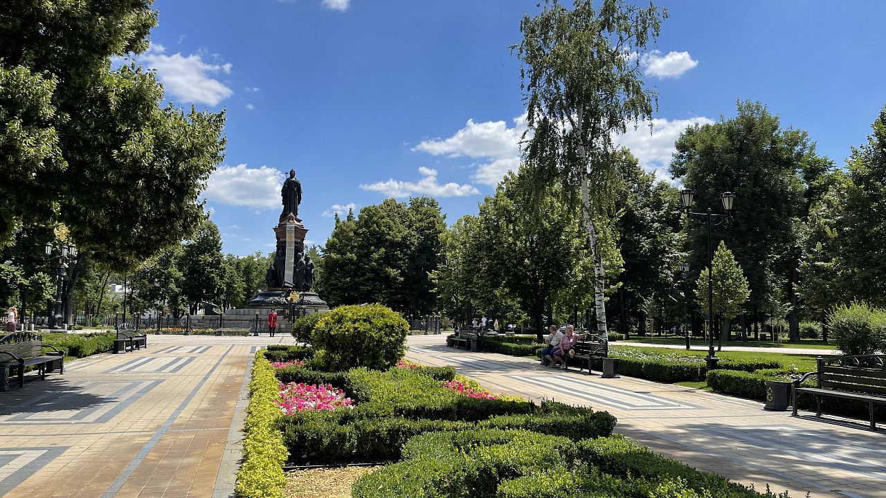 Памятник Екатерине II / Фото: Арсений Ефременко, телеканал «Краснодар»