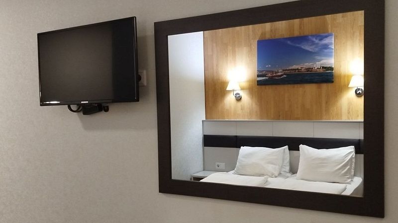 Признающий любой секс без согласия изнасилованием закон приняли во Франции