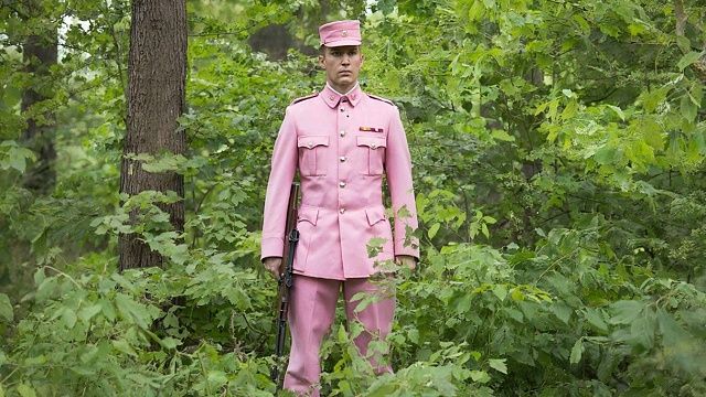 Появились кадры с популярной розовой формой боевиков ВСУ