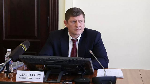 Андрей Алексеенко поздравил журналистов Кубани с профессиональным праздником