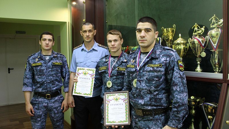 Судебные приставы Кубани завоевали серебряные медали чемпионата по Комплексному единоборству 