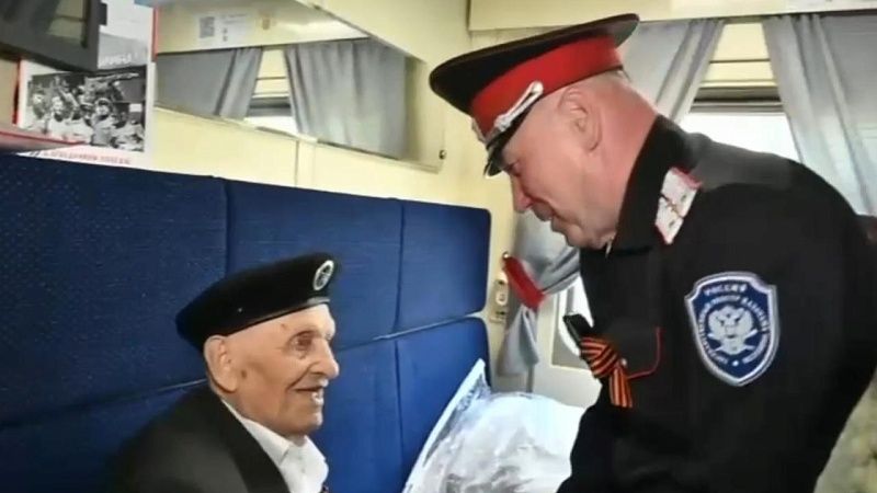 На парад в Москву отправился 104-летний ветеран ВОВ Иван Курбаков из Геленджика
