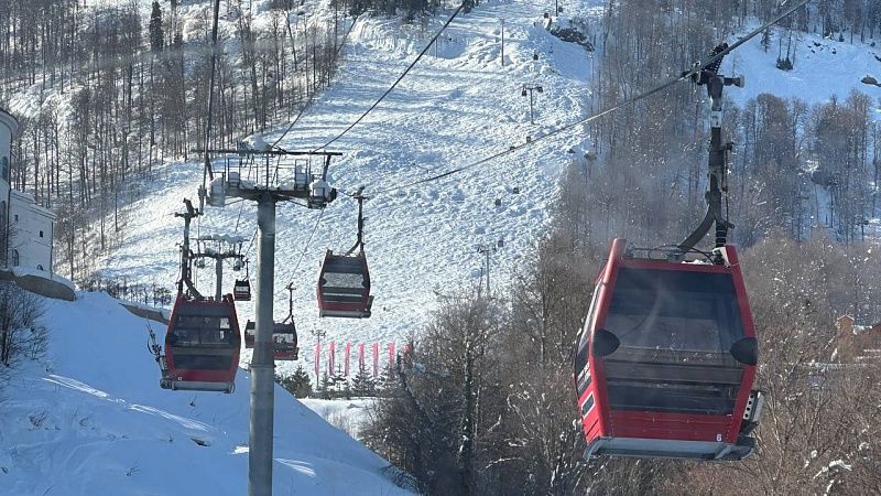 Более 2000 ски-пассов продали за сутки на горных курортах Сочи