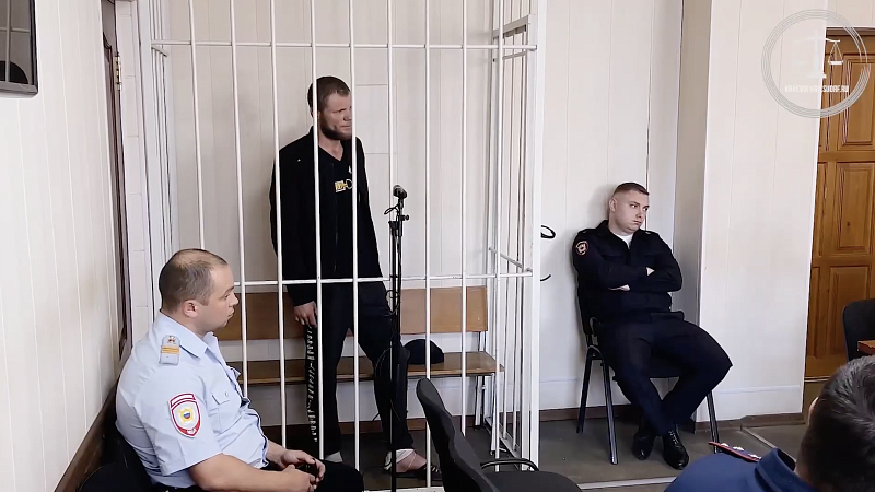 Суд отправил в СИЗО обвиняемого в убийстве охранника ТРЦ в Краснодаре