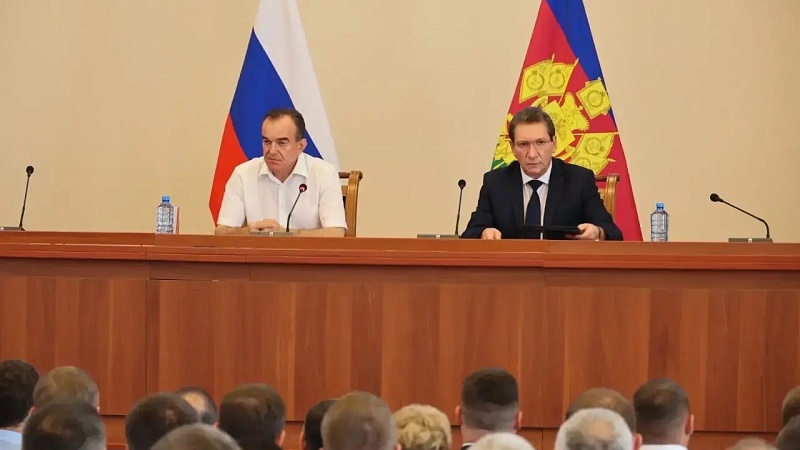 Кондратьев и Михайлюк провели заседание по безопасности летом на Кубани