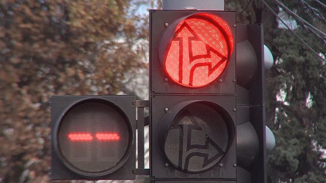 В Краснодаре на улице Индустриальной на 3 дня отключили светофоры 