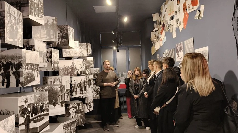 Делегация из Восточного Сараева посетила Пост № 1 и возложила цветы в Краснодаре