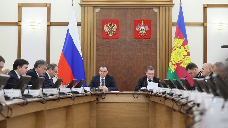 Губернатор и глава УФСБ провели заседание Антитеррористической комиссии Кубани