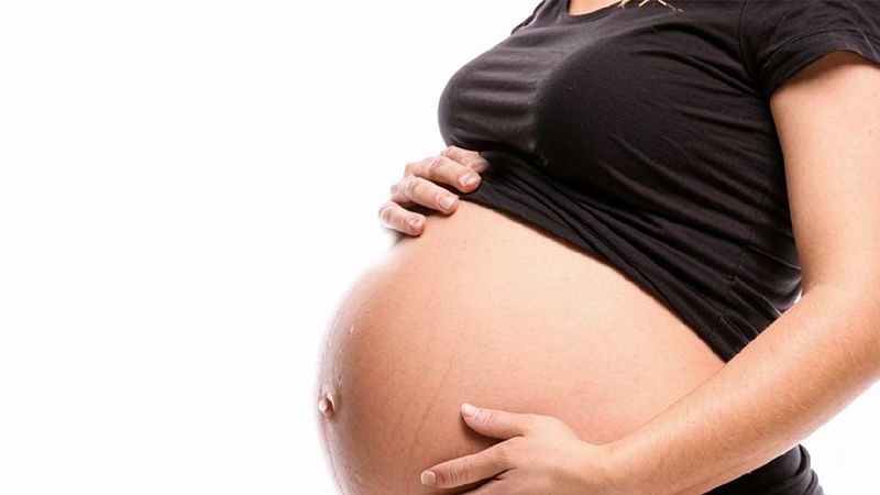 Бразильская 13-летняя школьница забеременела после игры в «русскую рулетку»