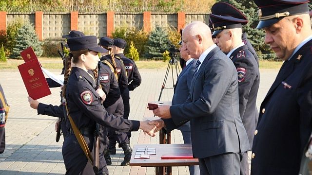 Курсанты университета МВД приняли Присягу сотрудника органов внутренних дел